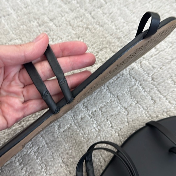 NWOT TKEES “Gemma” Sandals black slip on slide strappy - Picture 6 of 9